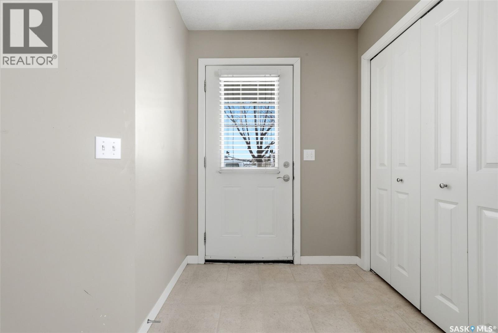 30 5019 James Hill Road, Regina, Saskatchewan  S4W 0B9 - Photo 4 - SK032981