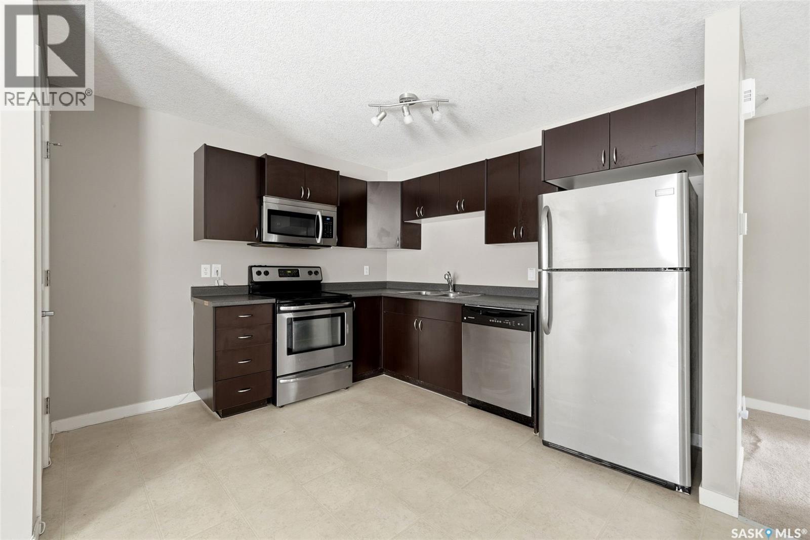 30 5019 James Hill Road, Regina, Saskatchewan  S4W 0B9 - Photo 8 - SK032981