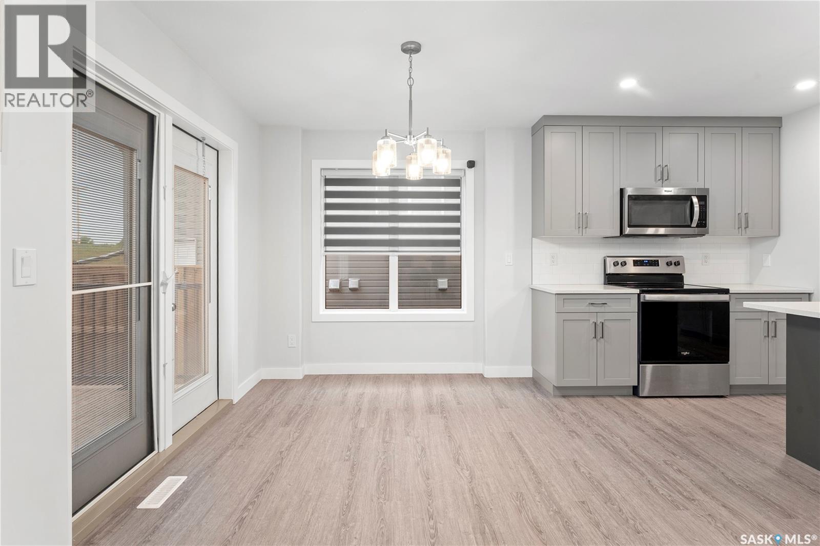 304 Pepper Place, Saskatoon, Saskatchewan  S7V 1S7 - Photo 13 - SK032859