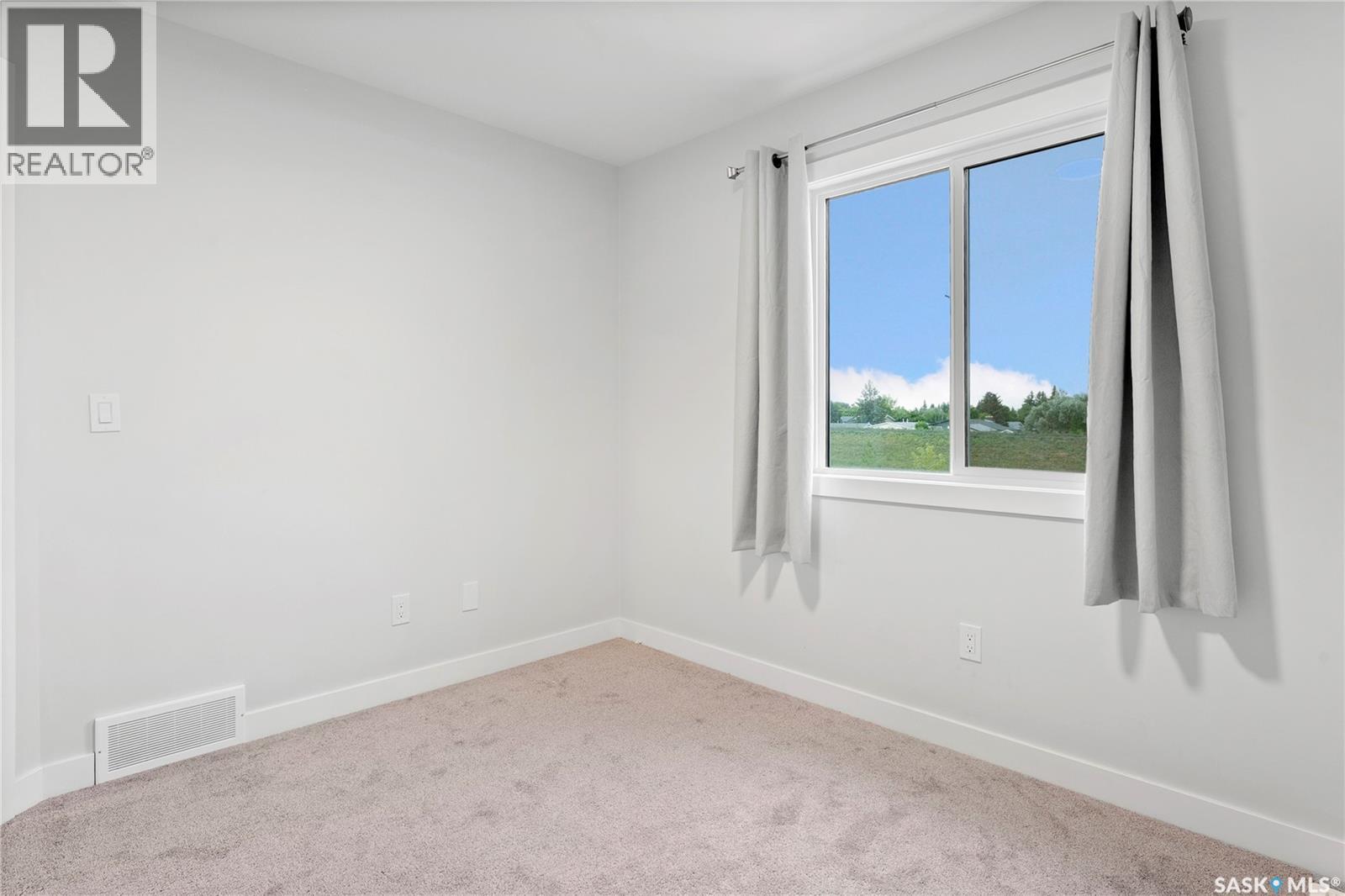 304 Pepper Place, Saskatoon, Saskatchewan  S7V 1S7 - Photo 21 - SK032859