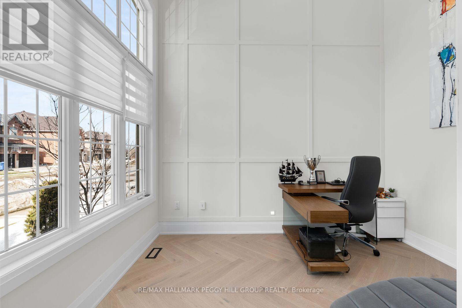 61 Strathgreen Lane, Georgina, Ontario  L4P 0J3 - Photo 9 - N12876602