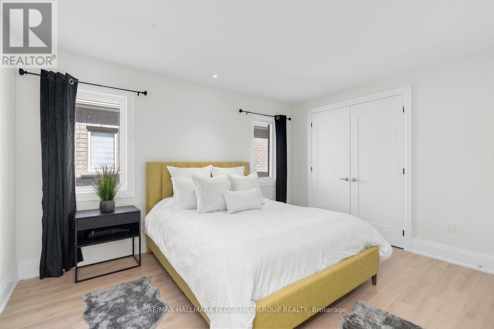 61 Strathgreen Lane, Georgina, Ontario  L4P 0J3 - Photo 16 - N12876602