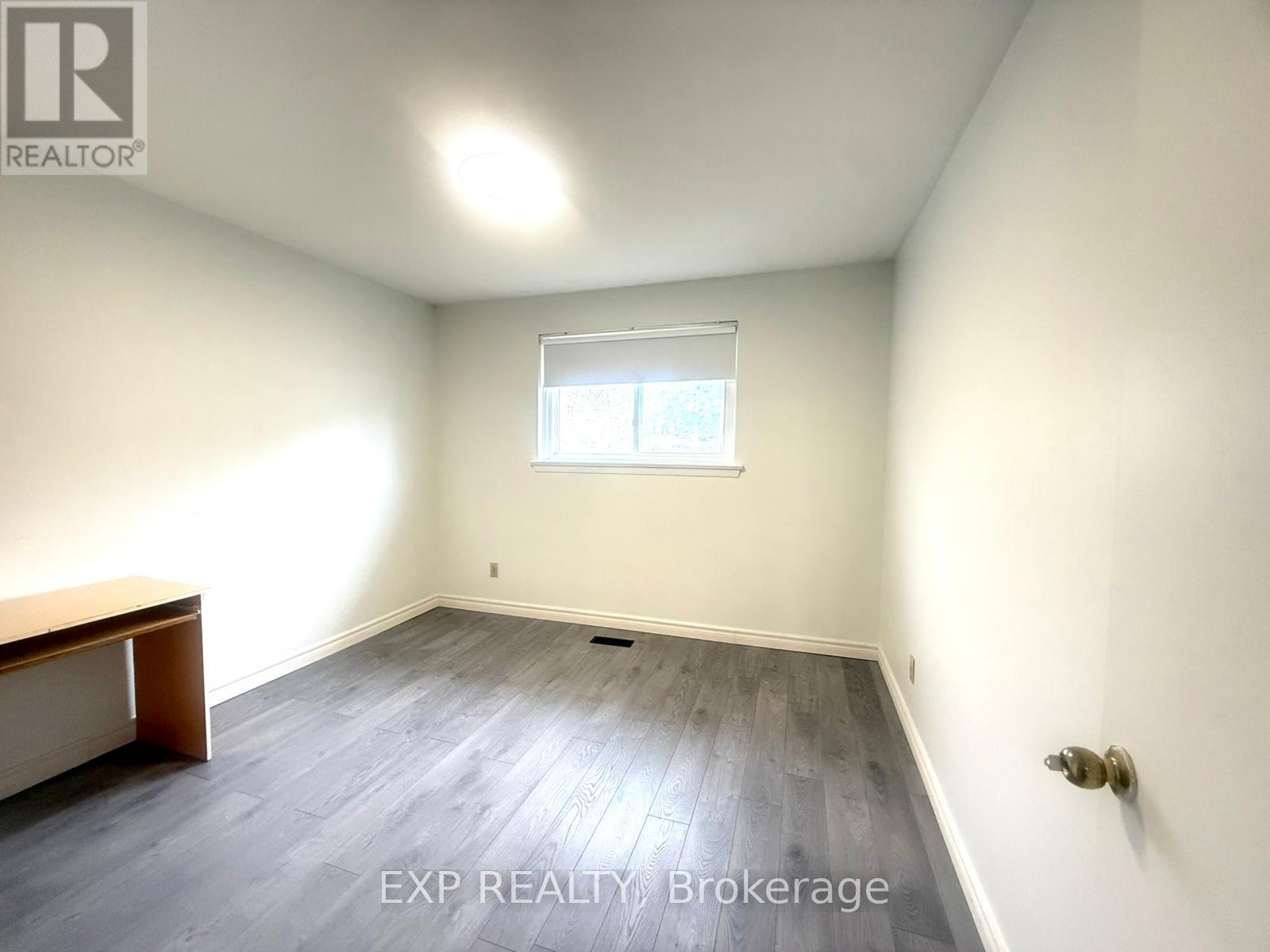 21 Broomfield Drive, Toronto, Ontario  M1S 2W3 - Photo 10 - E13012154