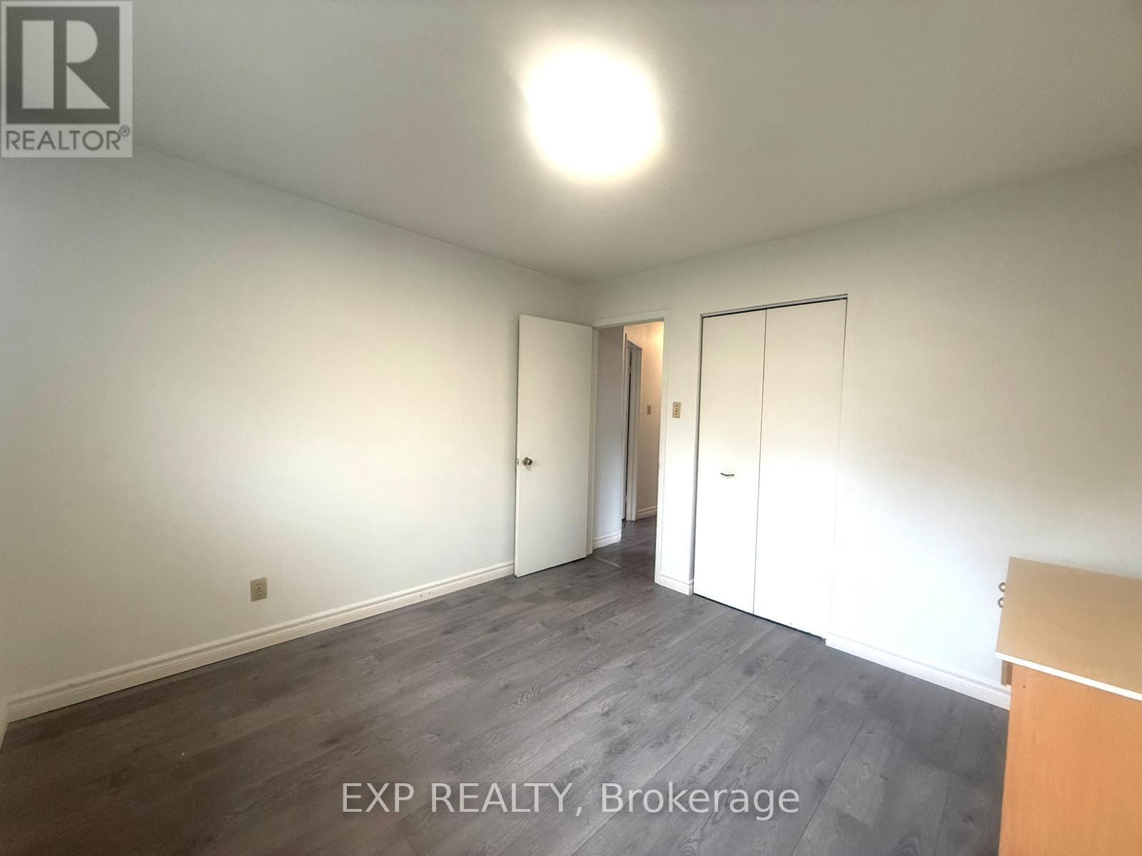 21 Broomfield Drive, Toronto, Ontario  M1S 2W3 - Photo 11 - E13012154