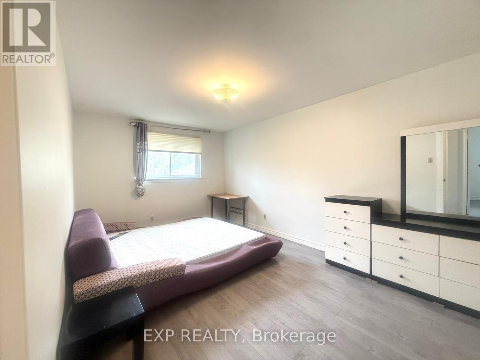 21 Broomfield Drive, Toronto, Ontario  M1S 2W3 - Photo 9 - E13012154