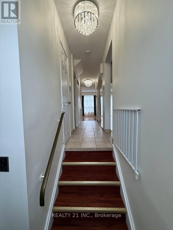 20 - 22 Eaglestone Road, Toronto, Ontario  M1T 3N7 - Photo 2 - E13012260