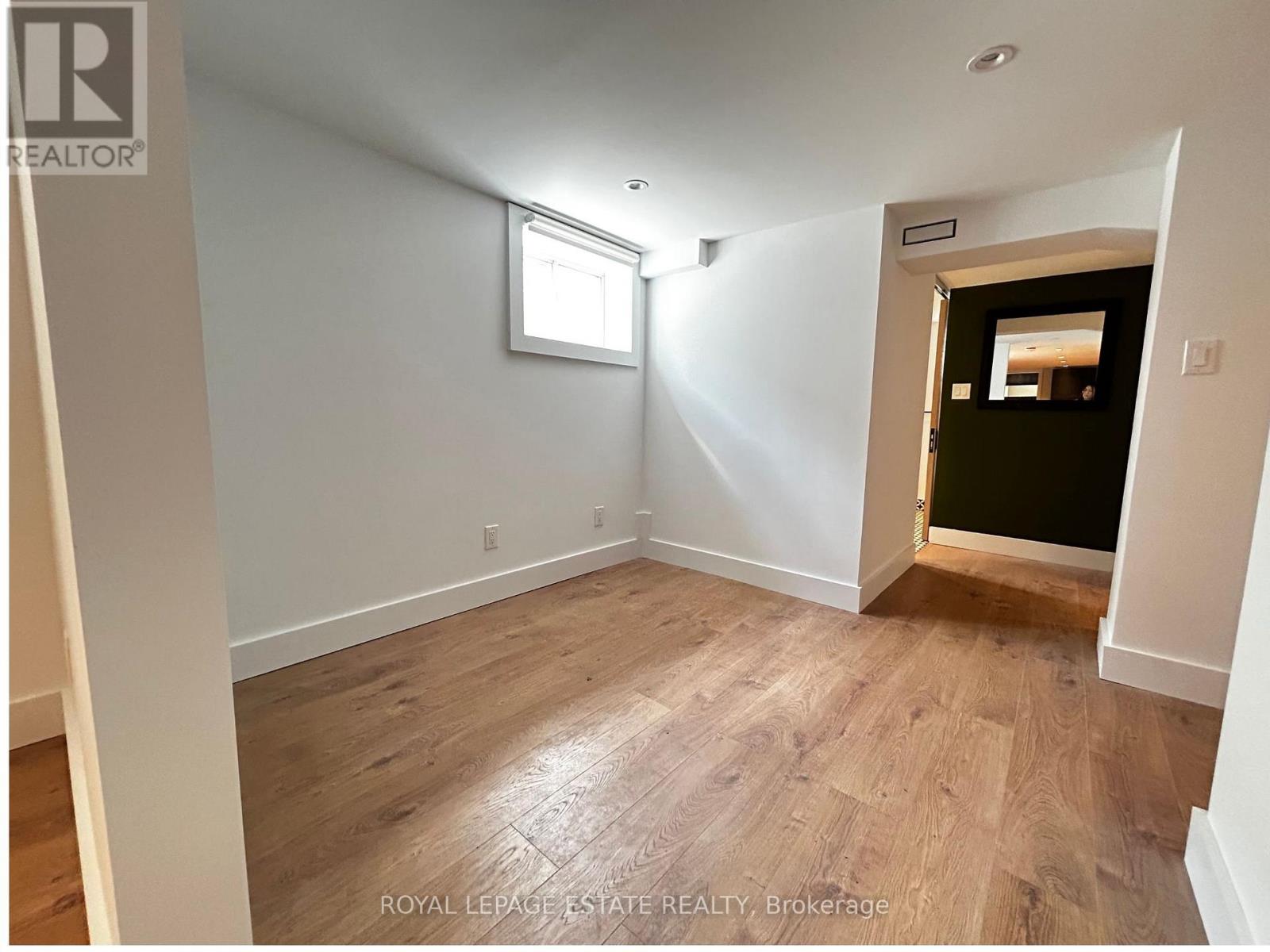 Lower - 65 Maywood Park, Toronto, Ontario  M1K 2H1 - Photo 12 - E13012388