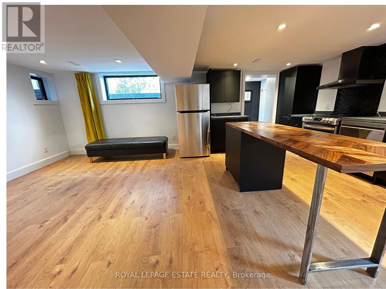 Lower - 65 Maywood Park, Toronto, Ontario  M1K 2H1 - Photo 17 - E13012388