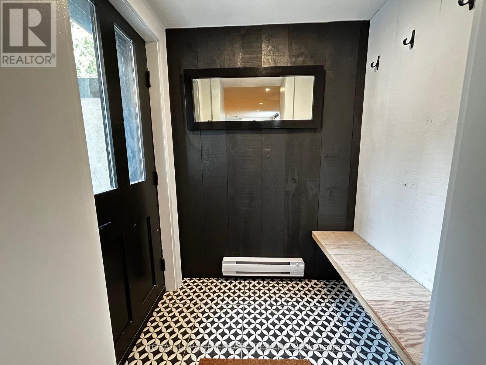 Lower - 65 Maywood Park, Toronto, Ontario  M1K 2H1 - Photo 2 - E13012388