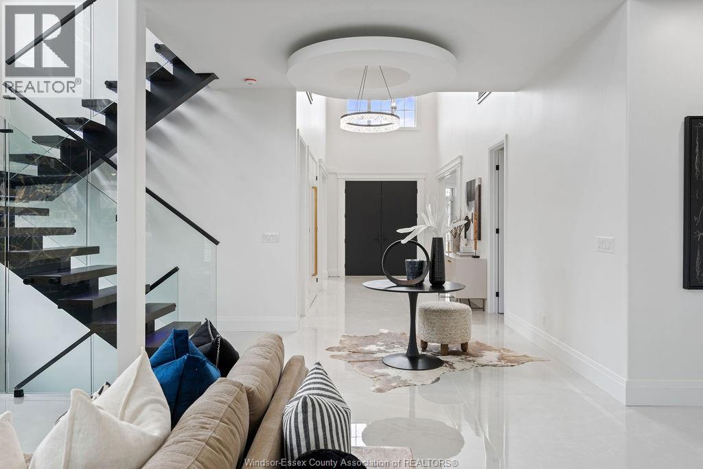 4330 Caterina, Lasalle, Ontario  N9H 0N3 - Photo 2 - 26008450