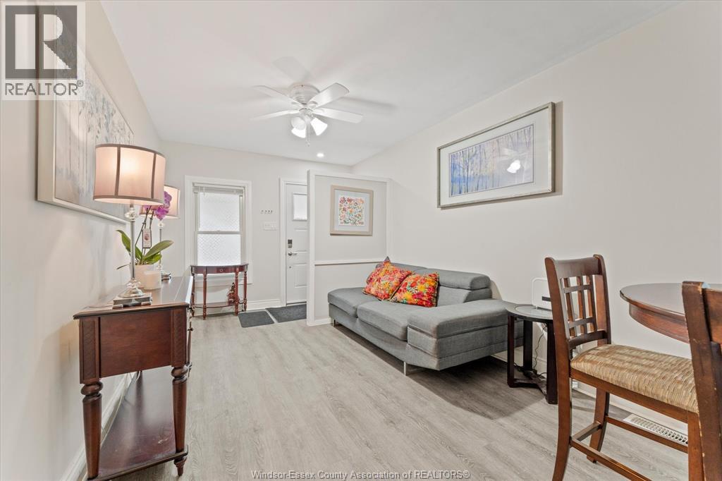 965 Bridge, Windsor, Ontario  N9B 2M9 - Photo 11 - 26006773