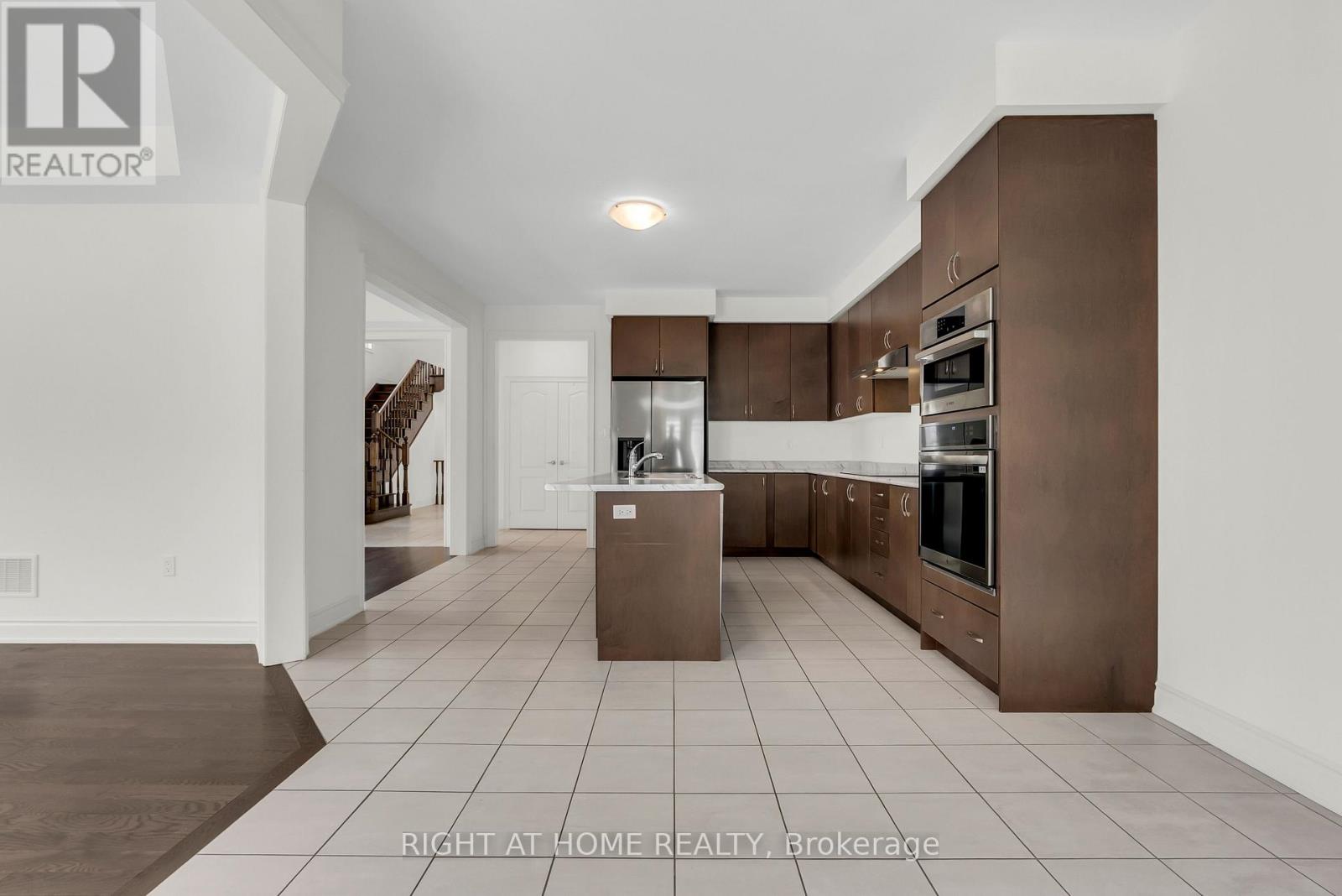 333 Boundary Boulevard, Whitchurch-Stouffville, Ontario  L4A 5E2 - Photo 12 - N13012266