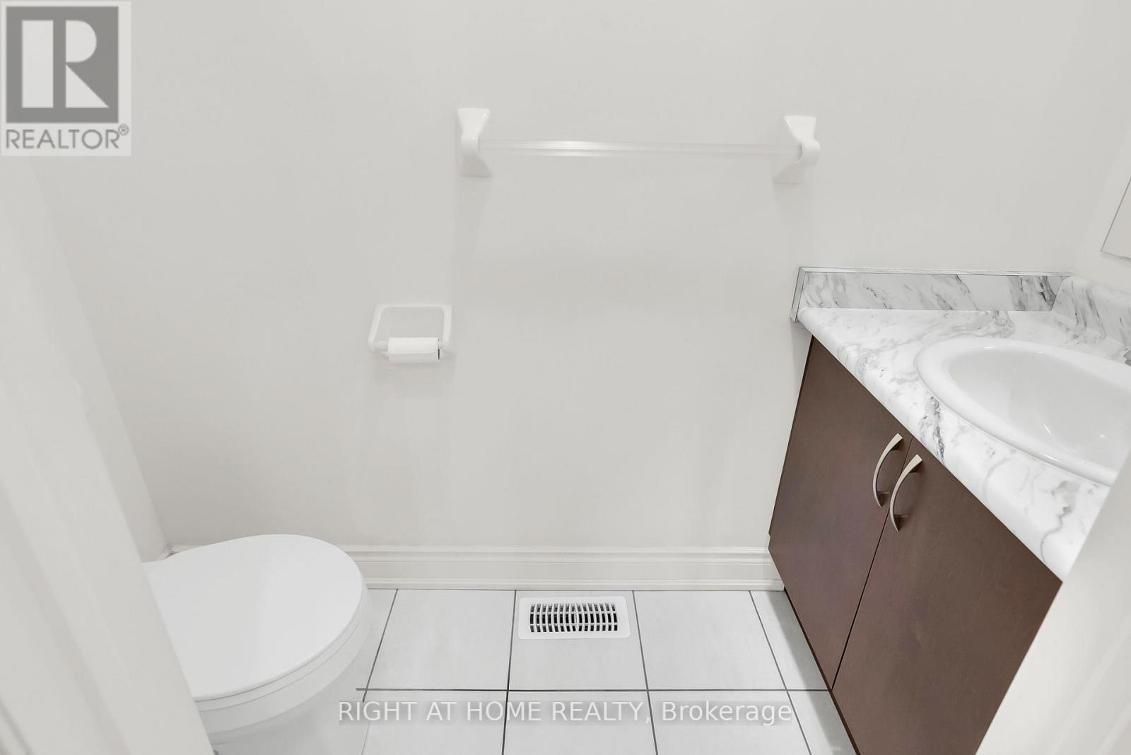 333 Boundary Boulevard, Whitchurch-Stouffville, Ontario  L4A 5E2 - Photo 17 - N13012266