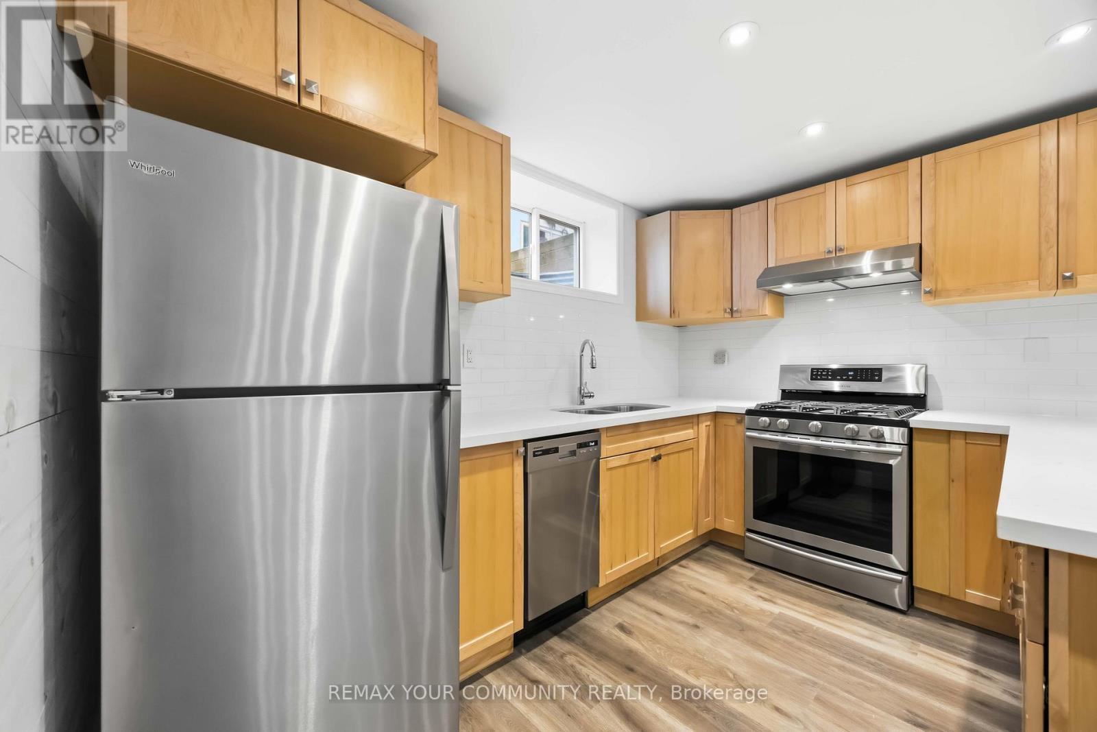 67 Muirhead Crescent, Richmond Hill, Ontario  L4E 3M7 - Photo 12 - N13012364