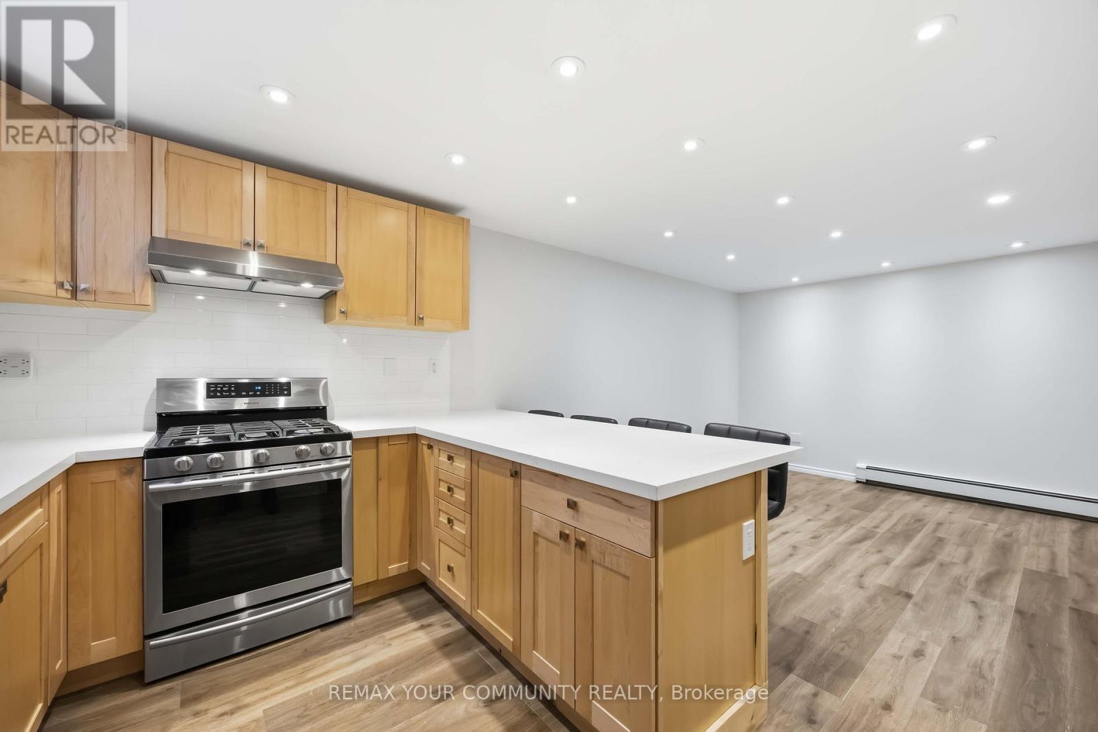 67 Muirhead Crescent, Richmond Hill, Ontario  L4E 3M7 - Photo 14 - N13012364