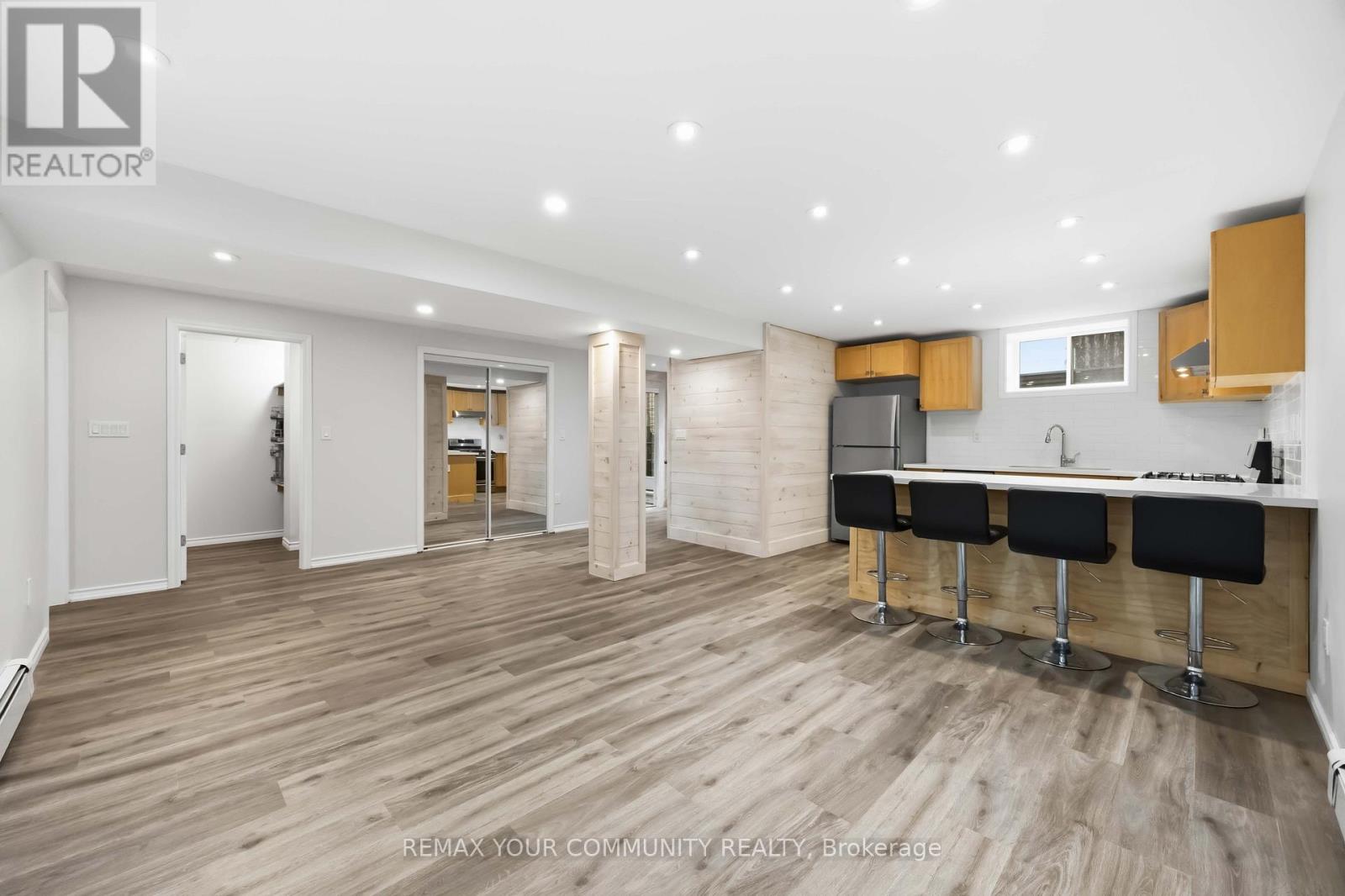 67 Muirhead Crescent, Richmond Hill, Ontario  L4E 3M7 - Photo 7 - N13012364