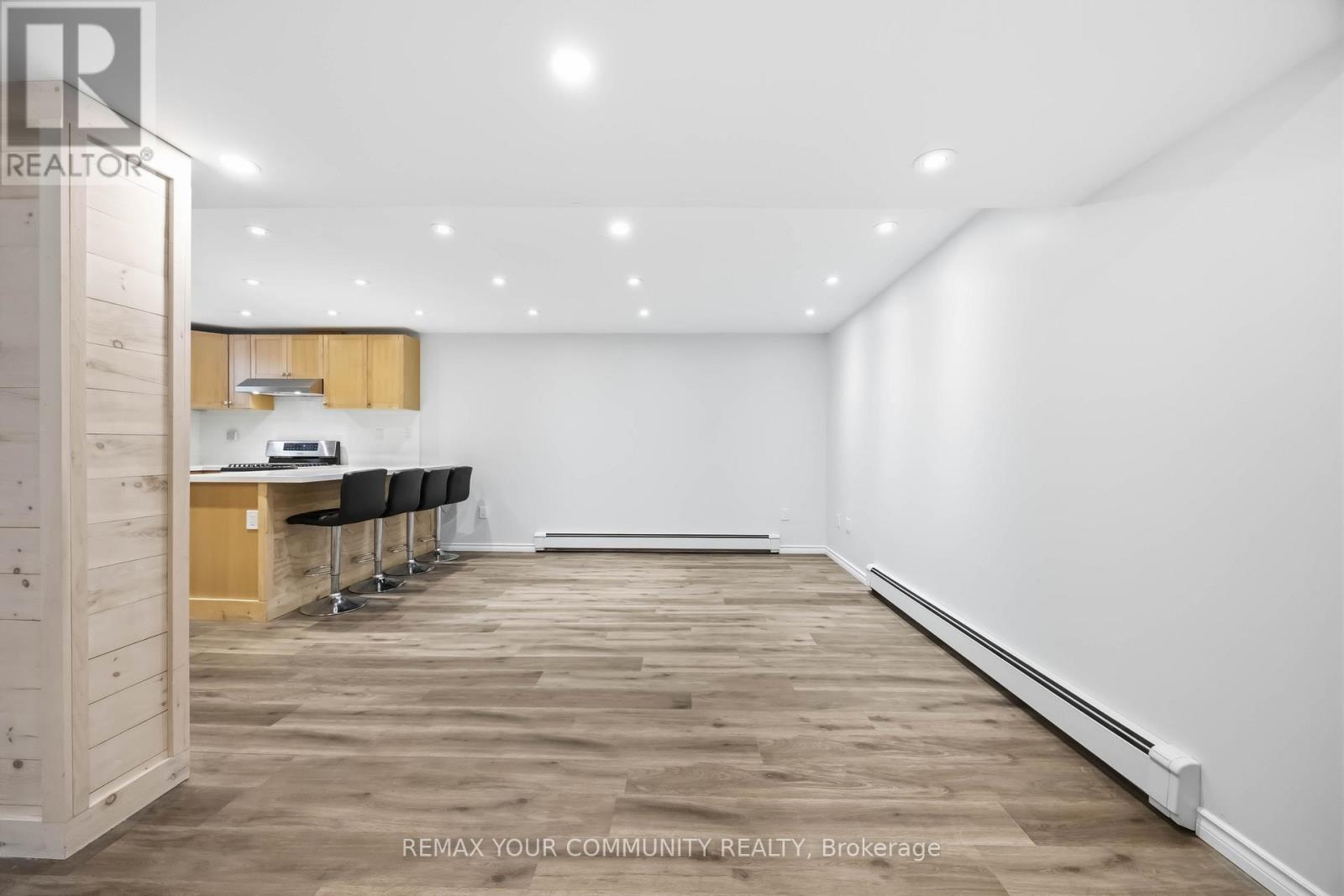 67 Muirhead Crescent, Richmond Hill, Ontario  L4E 3M7 - Photo 8 - N13012364