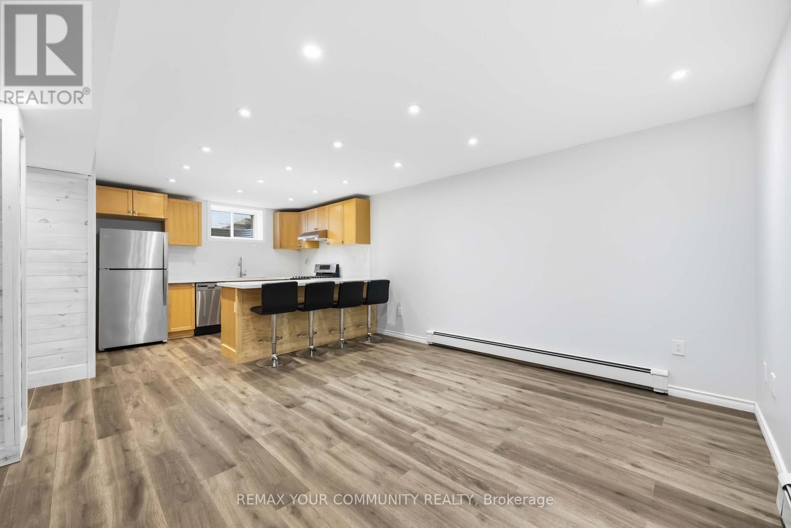 67 Muirhead Crescent, Richmond Hill, Ontario  L4E 3M7 - Photo 9 - N13012364