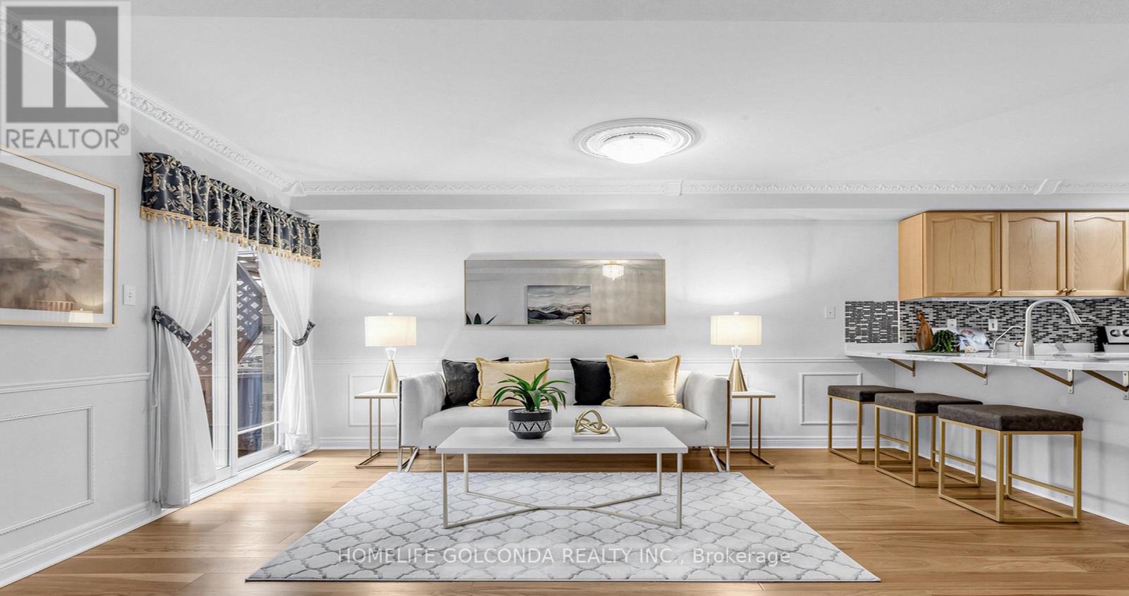 15 Amulet Crescent, Richmond Hill, Ontario  L4S 2S2 - Photo 3 - N13012368