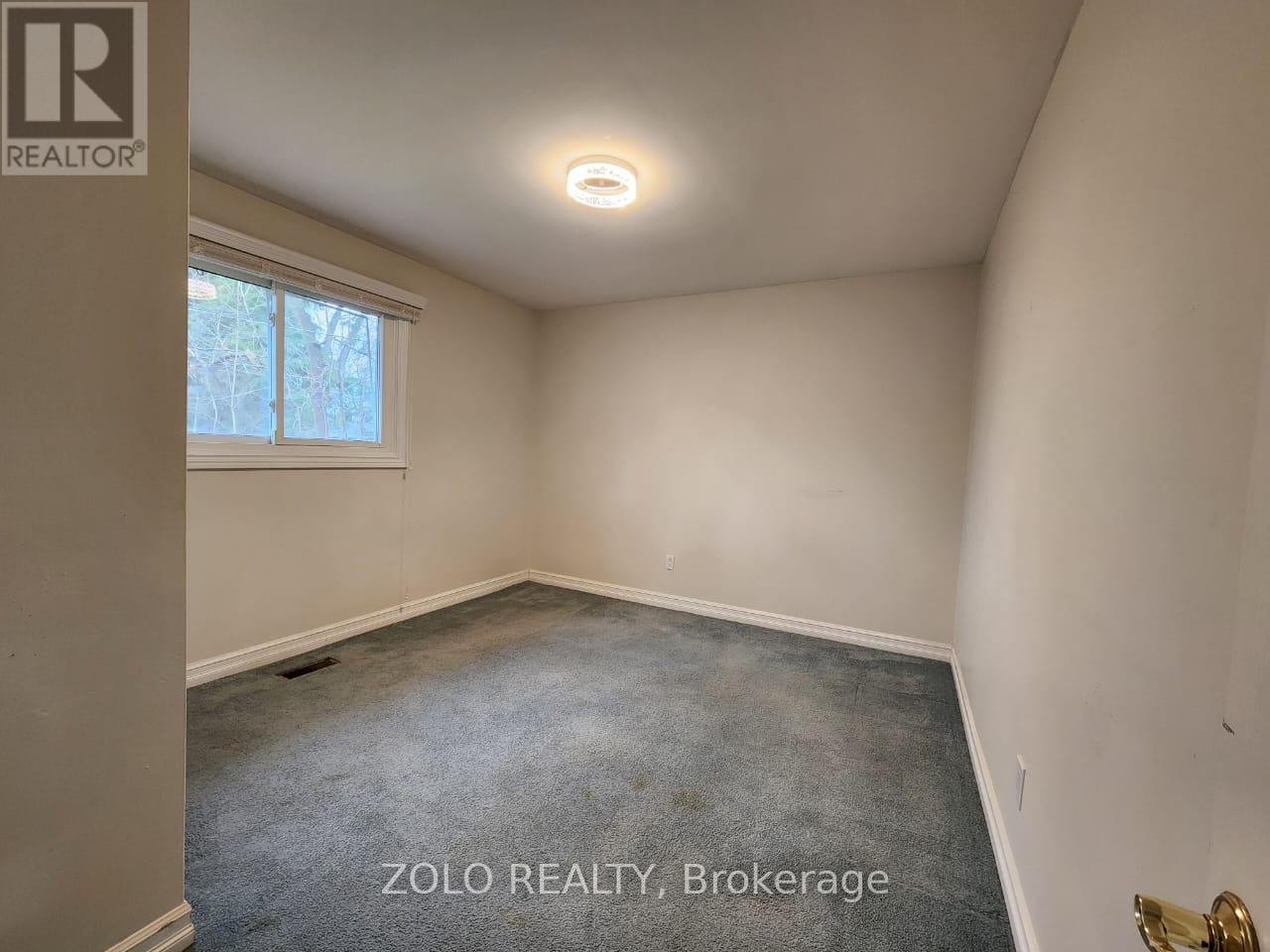 Main - 3 Cabot Court, Aurora, Ontario  L4G 2Y9 - Photo 9 - N13012406