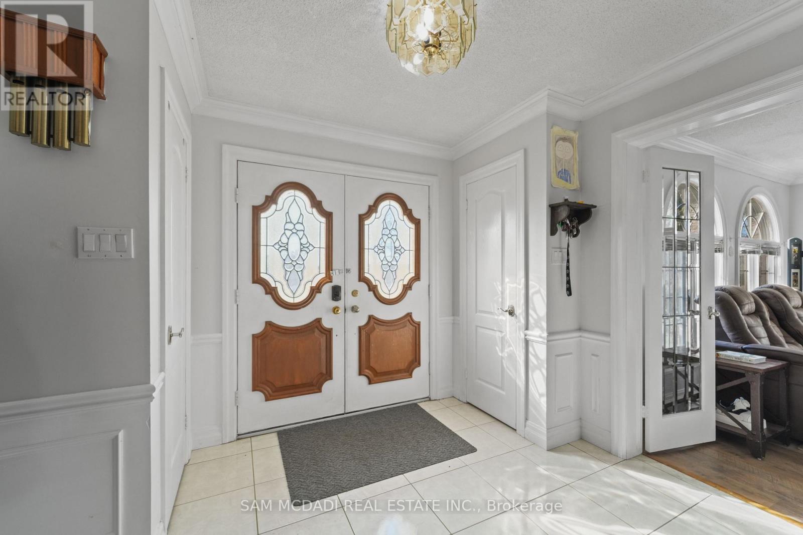 225 Park Road S, Grimsby, Ontario  L3M 4E7 - Photo 6 - X13007180