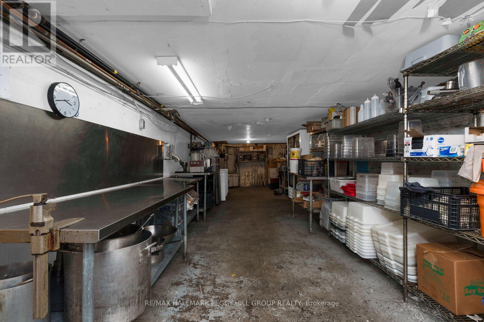 Mexhico Restaurant - 37 Dunlop Street W, Barrie, Ontario  L4N 1A1 - Photo 13 - S13012346