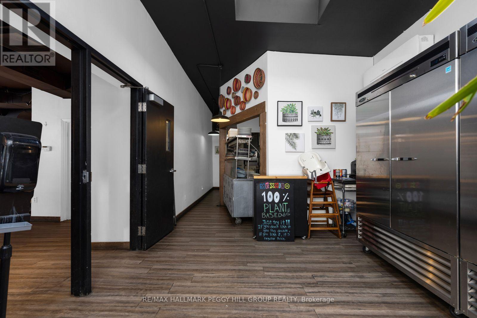 Mexhico Restaurant - 37 Dunlop Street W, Barrie, Ontario  L4N 1A1 - Photo 9 - S13012346