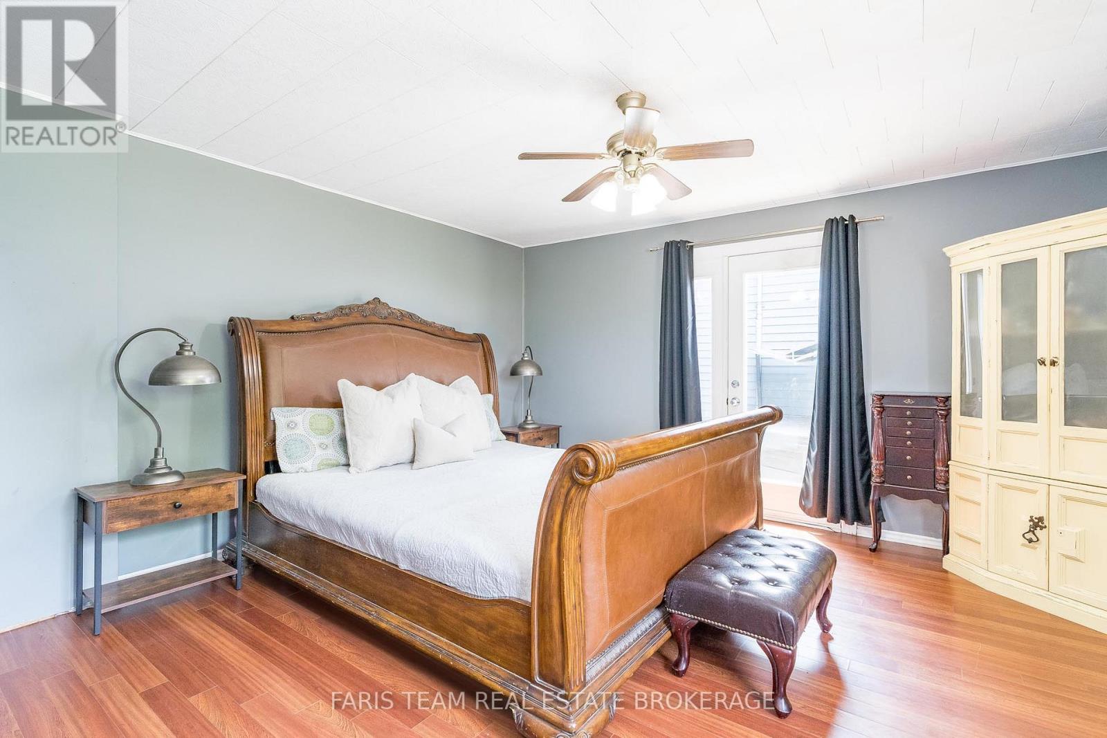 160 Lafontaine Road W, Tiny, Ontario  L9M 0H1 - Photo 17 - S13012506