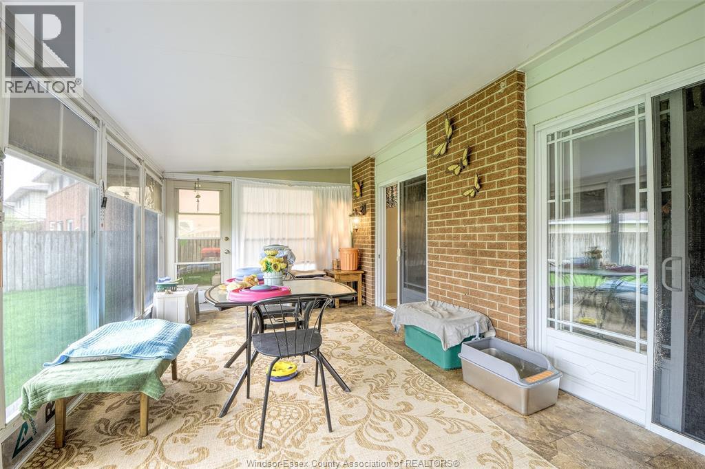 9445 Alten Drive, Windsor, Ontario  N8R 1V9 - Photo 9 - 26008451