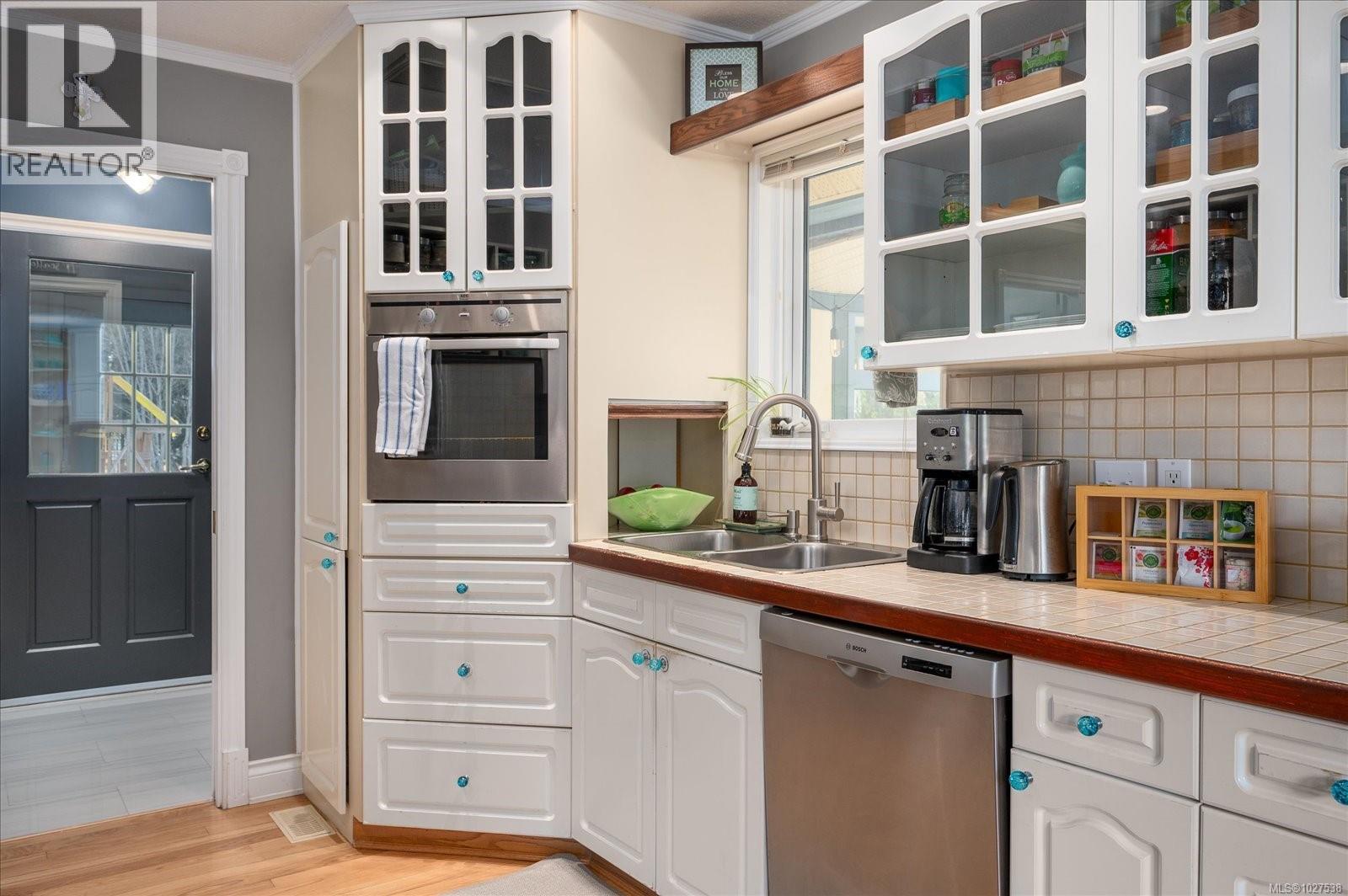 6580 Phantom Rd, Lantzville, British Columbia  V0R 2H0 - Photo 13 - 1027538