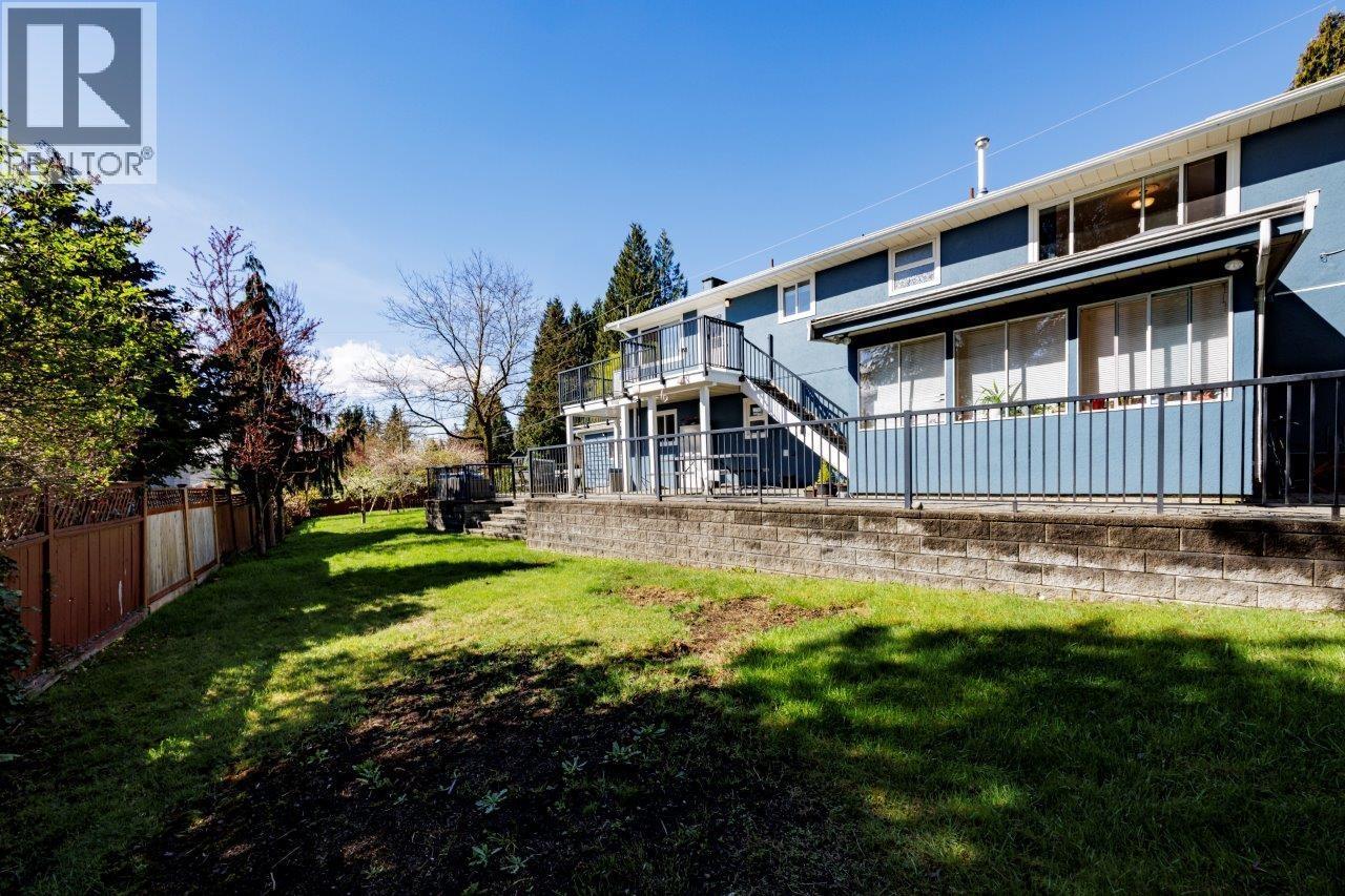 2094 Viewlynn Drive, North Vancouver, British Columbia  V7J 2W8 - Photo 25 - R3112420