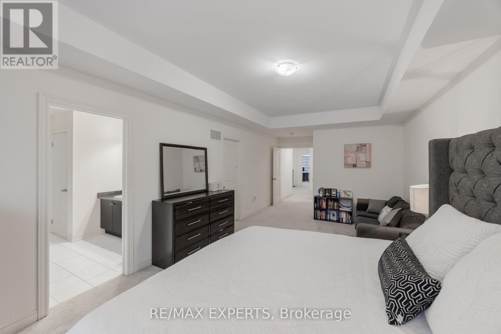 15 Nightjar Drive, Brampton, Ontario  L7A 5A1 - Photo 13 - W12704632