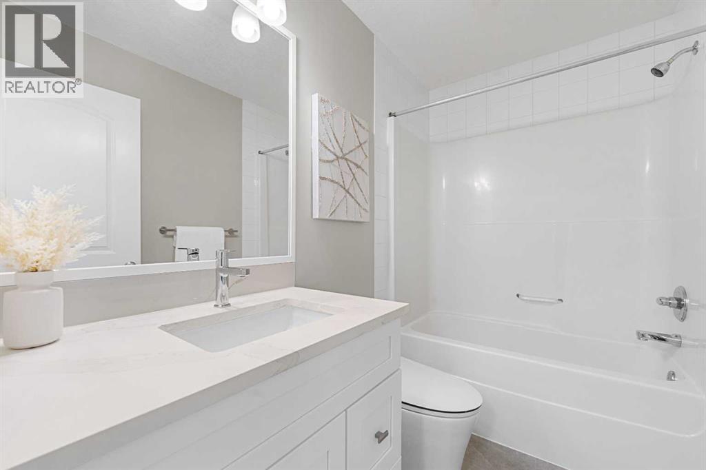 125 Seagreen Passage, Chestermere, Alberta  T1X 0G5 - Photo 31 - A2292977