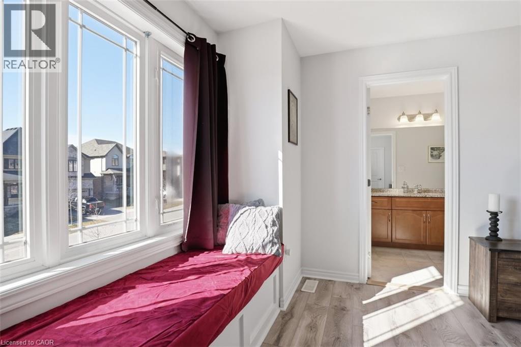 18 Vic Chambers Place, Paris, Ontario  N3L 0E6 - Photo 12 - 40812305