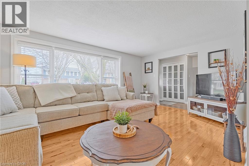 153 The Greenway, Cambridge, Ontario  N1R 6L6 - Photo 7 - 40817973