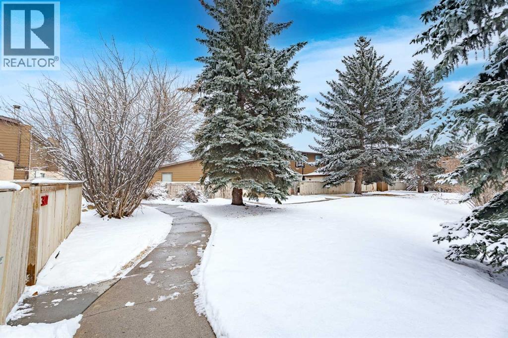 307, 5404 10 Avenue Se, Calgary, Alberta  T2A 5G4 - Photo 5 - A2293603