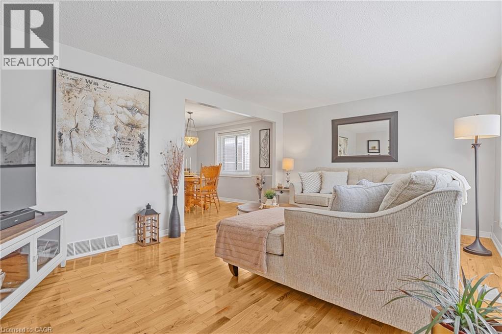 153 The Greenway, Cambridge, Ontario  N1R 6L6 - Photo 15 - 40817973