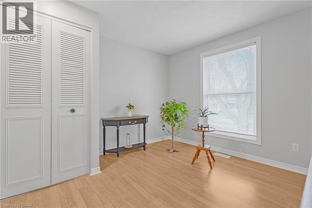 153 The Greenway, Cambridge, Ontario  N1R 6L6 - Photo 30 - 40817973