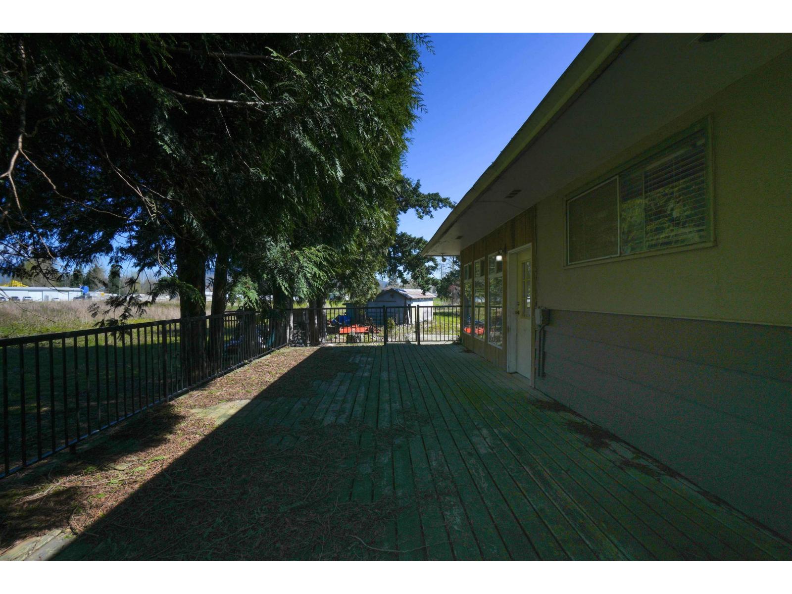 10715 Tower Road, Fairfield Island, Chilliwack, British Columbia  V2P 8B9 - Photo 18 - R3110449