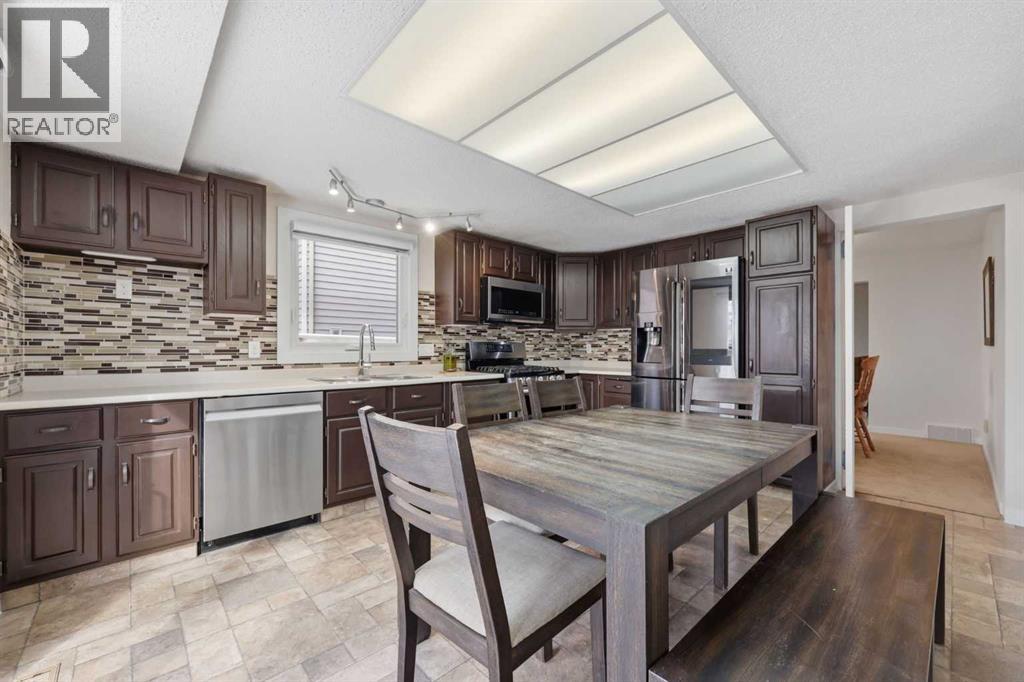 71 Millbank Drive Sw, Calgary, Alberta  T2Y 2C1 - Photo 11 - A2300602