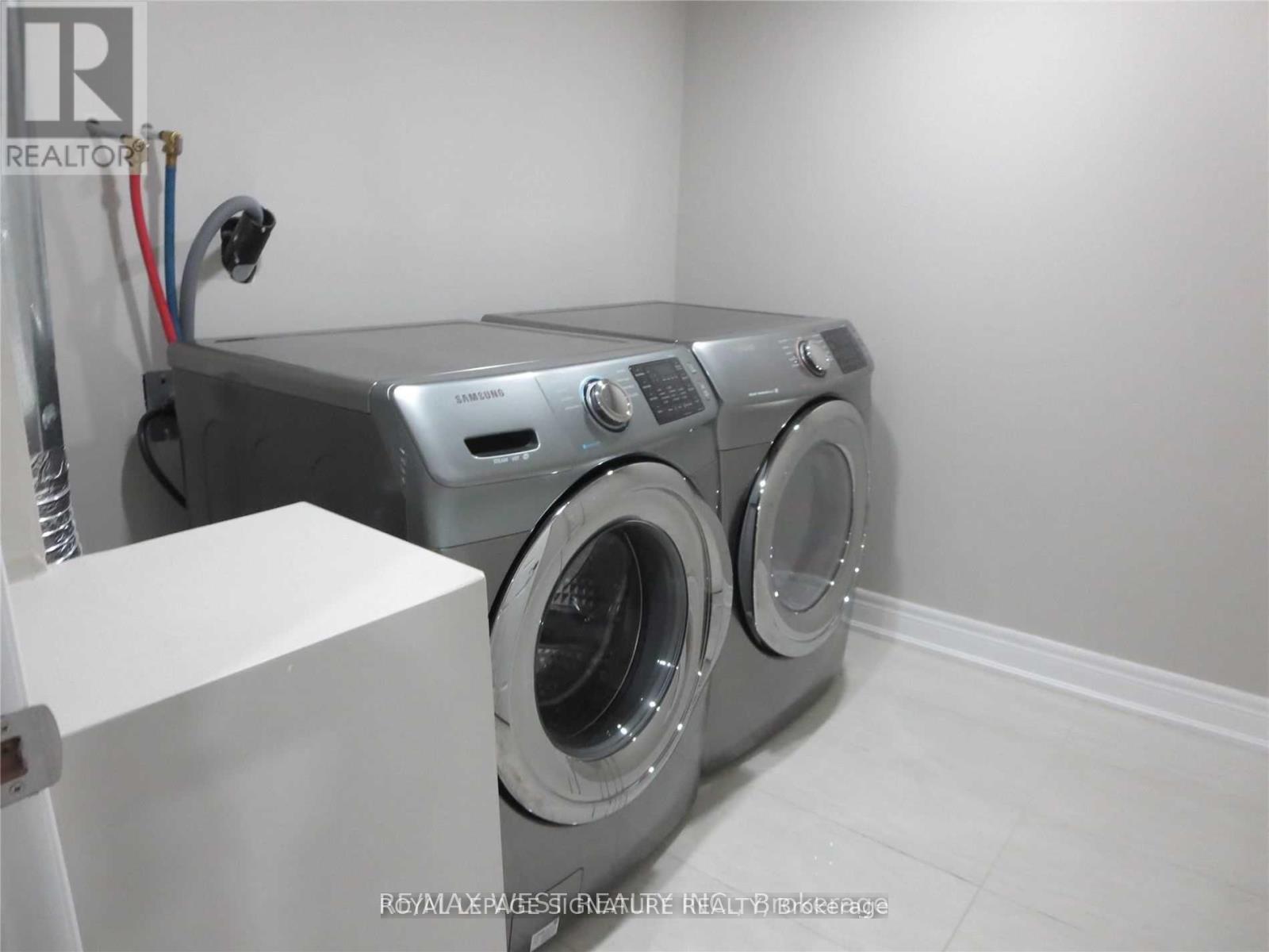 Bsmt - 6 Venue Road, Brampton (Toronto Gore Rural Estate), Ontario  L6P 4E5 - Photo 8 - W13012206