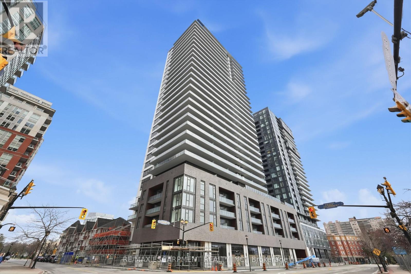 606 - 2075 LAKESHORE ROAD, Burlington, Ontario