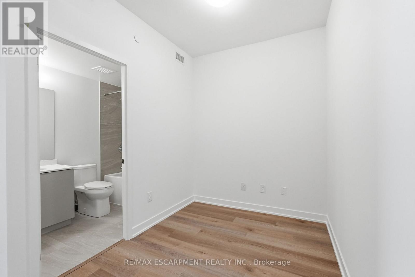 606 - 2075 Lakeshore Road, Burlington (Brant), Ontario  L7R 0H3 - Photo 16 - W13012208