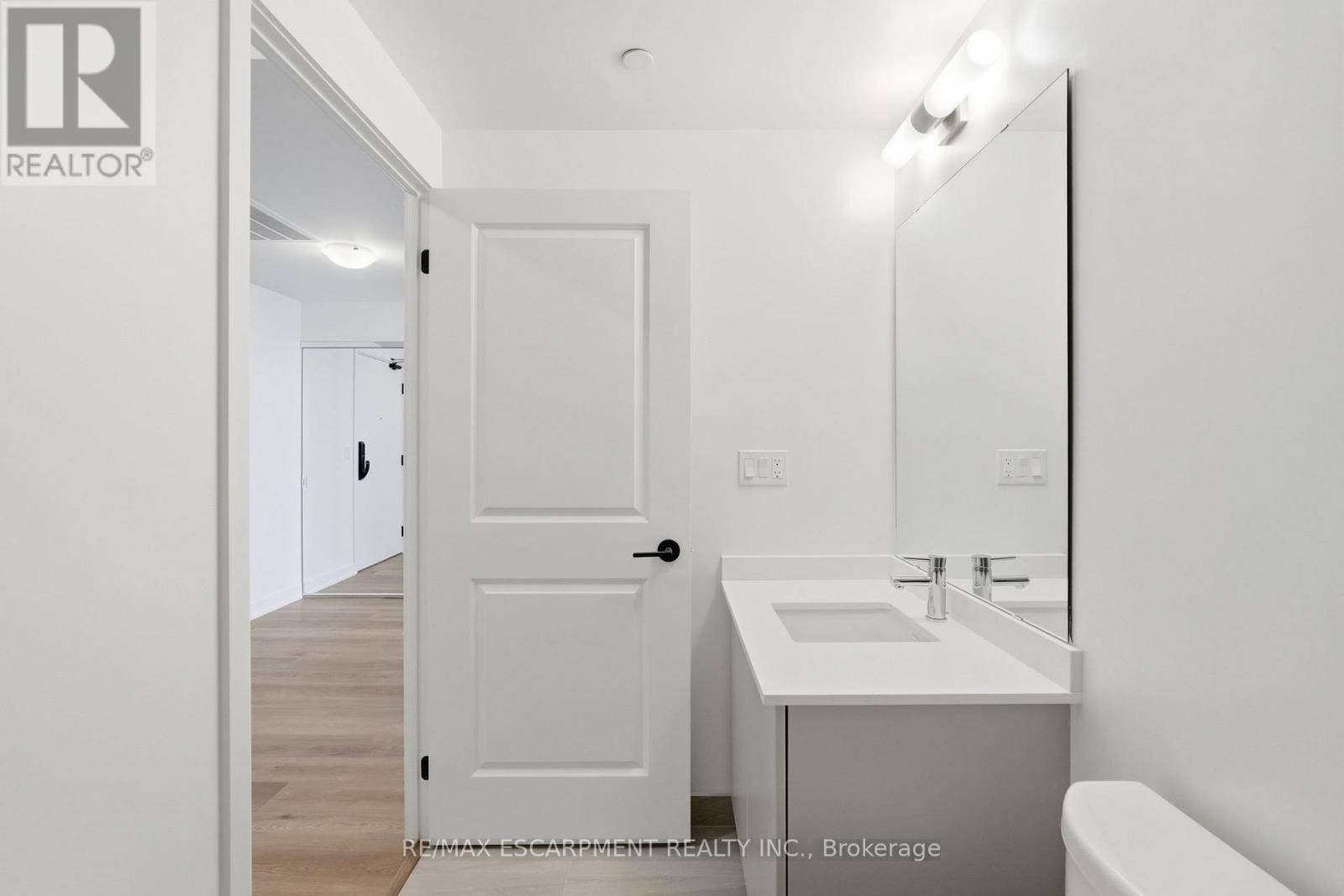 606 - 2075 Lakeshore Road, Burlington (Brant), Ontario  L7R 0H3 - Photo 18 - W13012208