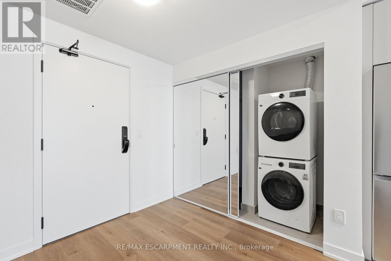 606 - 2075 Lakeshore Road, Burlington (Brant), Ontario  L7R 0H3 - Photo 8 - W13012208