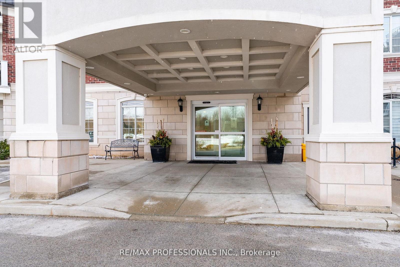 228 - 2300 Upper Middle Road, Oakville, Ontario  L6M 0T4 - Photo 25 - W13012240