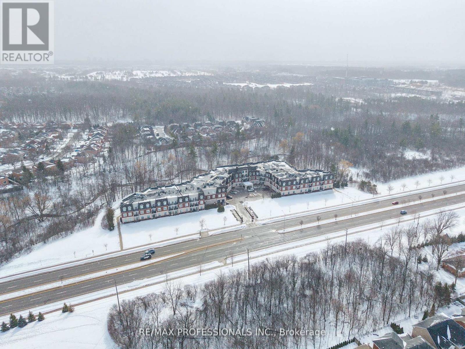 228 - 2300 Upper Middle Road, Oakville, Ontario  L6M 0T4 - Photo 34 - W13012240