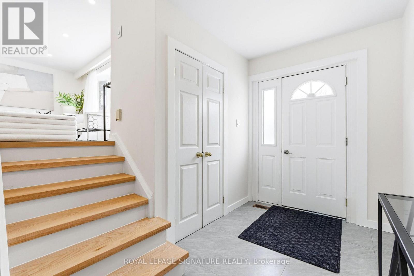 1271 Canford Crescent, Mississauga, Ontario  L5J 3M9 - Photo 12 - W13012302