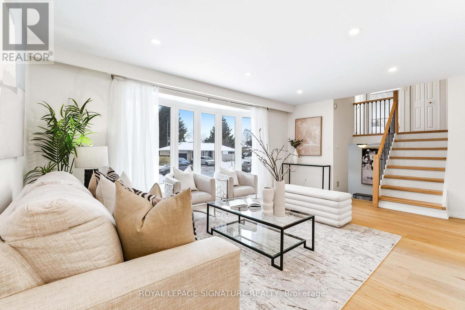 1271 Canford Crescent, Mississauga, Ontario  L5J 3M9 - Photo 5 - W13012302