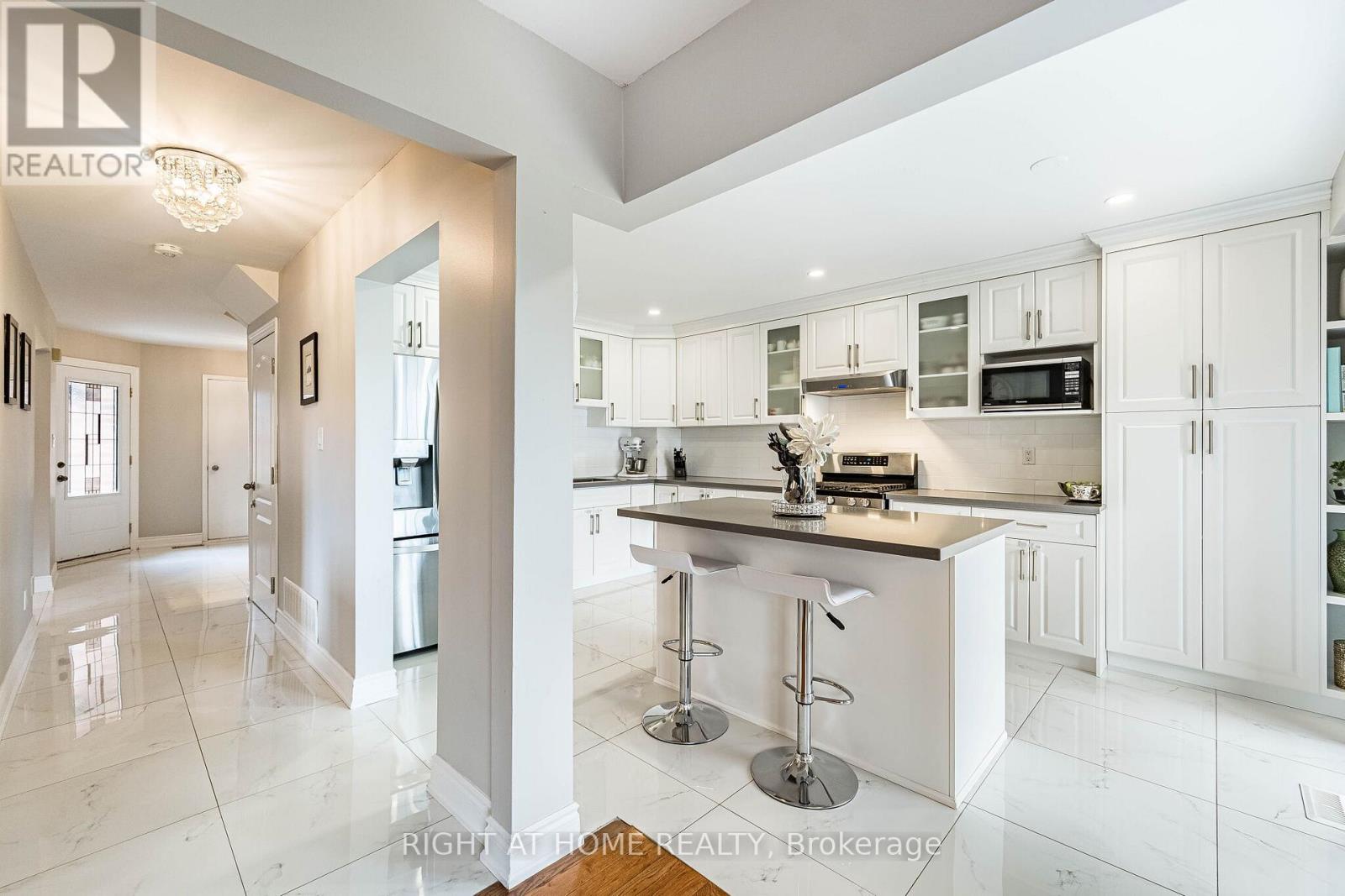 16 Woodside Court, Brampton, Ontario  L6Y 3Z3 - Photo 16 - W13012312